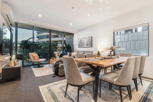 Docklands House | VAQUAY Anchor & Abode In Docklands