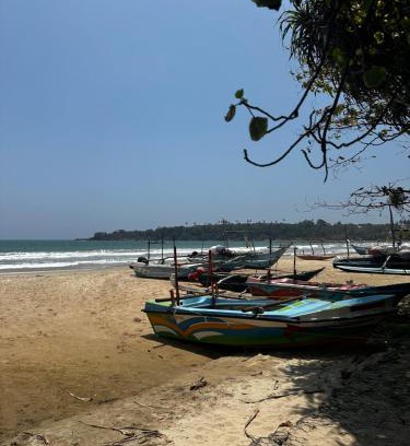 Morakatiyara House | Varan Mawella Beach Guest House