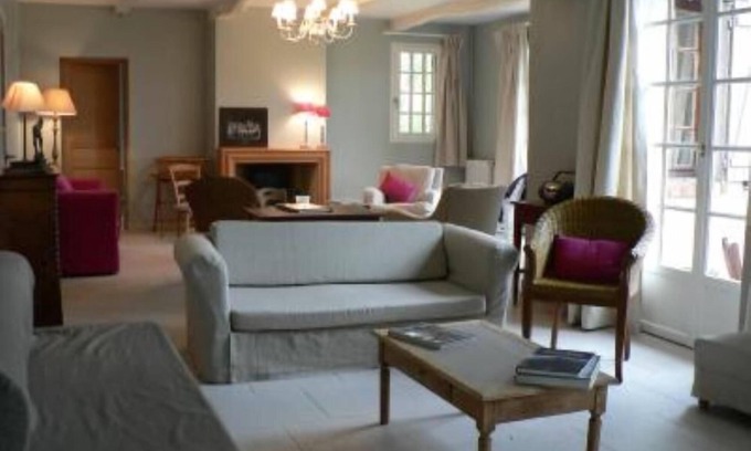 Varengeville-sur-Mer House | Varengeville sur mer . 8/10 persons Large house with garden