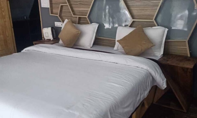 Ani Hotel | Varindavan Hotel & Restaurant