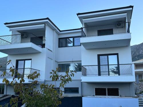 Karpenisi Bed & Breakfast | Vassiliki