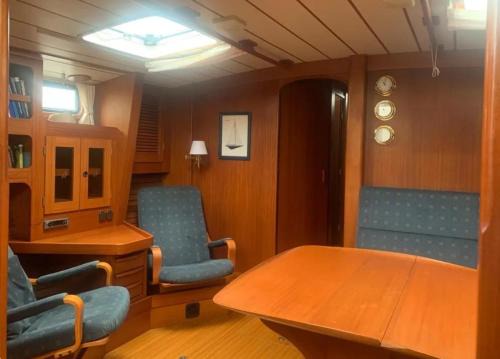 Punta Umbria Boat Rental | Velero VagaMares en Punta Umbría