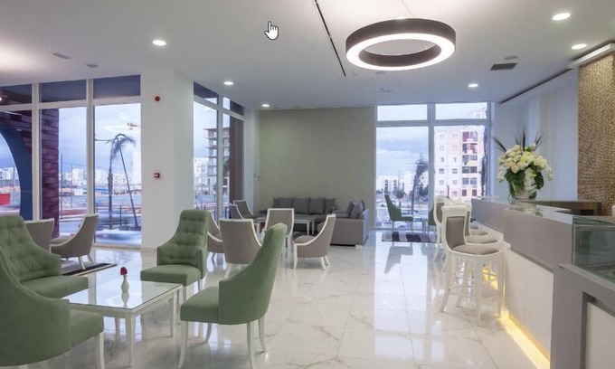 Oran Hotel | Vent-Dôme Khaled