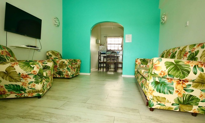 Bois d'Orange Apartment | Veronica's - Breathe Easy - Reduit Apartment #2