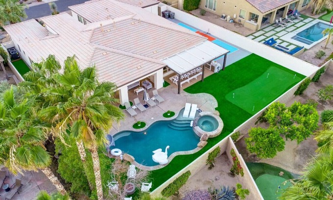 Rancho Santana House | Versailles Oasis 48678 Cascade Indio
