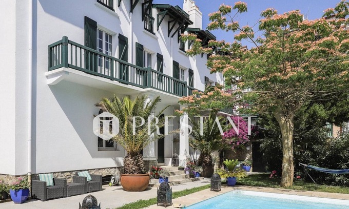 Hendaye Villa | Very beautiful residence with swimming pool - Hendaye center