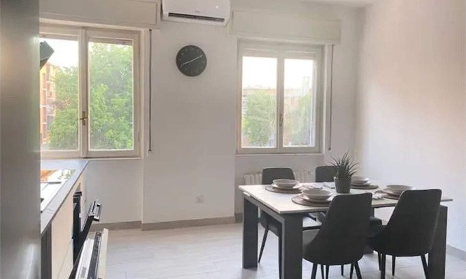 Niguarda Apartment | Very bright apartment in Milan