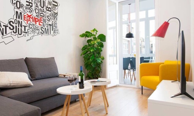 L'Antiga Esquerra de l'Eixample Apartment | Very Spacious Eixample 4bd 4ba apartment