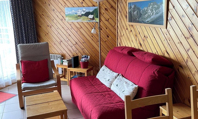Briancon Apartment | Very well-equipped T2 apartment, located near cable car, train station, shops, .
