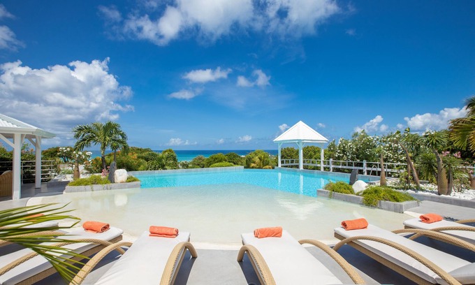 Les Terres Basses Villa | Villa Mandalay