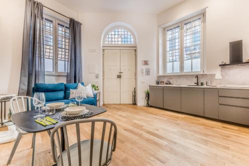 Salario Apartment | Via Nizza 126 Luxury