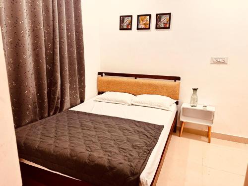 SR Nagar House | Vibes stay in 3