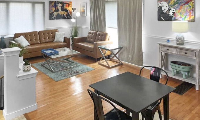 Lancaster House | ★ Vibrant Home. Perfect Location.