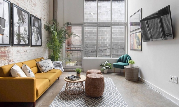 East Side Apartment | Vibrant Midtown/Beltline Loft