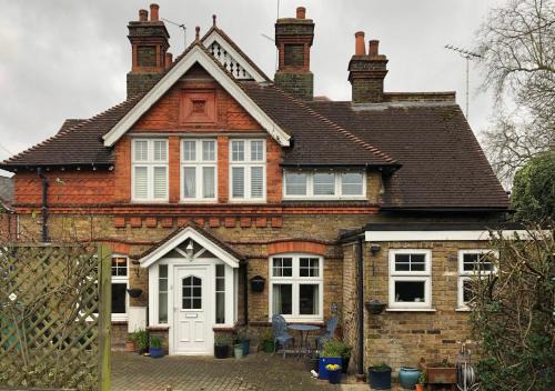 Windsor House | Victorian cottage - single occupancy