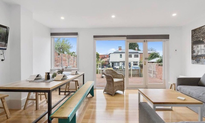 Battery Point House | Victorias Terrace in Beautiful Battery Point