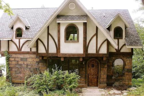 Nauvoo Ski Chalet | View Nauvoo and the Mighty Mississippi/Sidon