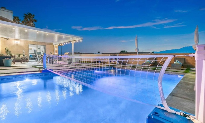 Desert Hot Springs House | Views,Large pool,Putting green, Mtn Views & Games