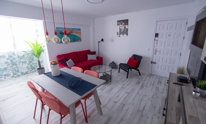 Santa Cruz de Tenerife Apartment | Views of Santa Cruz Wifi and smart TV