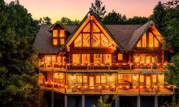 Pittman Center Cabin | Views | Theater | SeptDeals | GameRm | HotTub