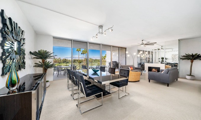 Rancho Mirage Condo | VIEWS, VIEWS, VIEWS! NEWLY DECORATED! CENTRAL PALM SPRINGS AREA