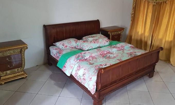 Cipanas Villa | VILA SARIP