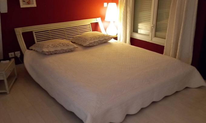 Gap Villa | Villa has no swimming pool rented by the week for 6 people