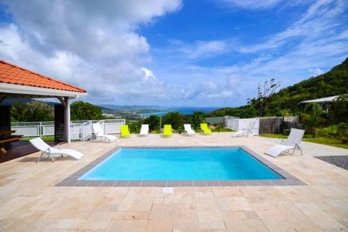 Le Diamant Villa | Villa élégante avec piscine privée au Diamant et vue sur la mer