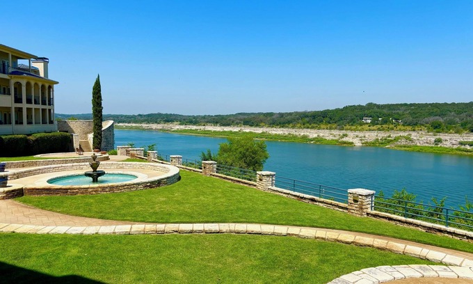 Highland Lake Estates Condo | Villa 2103 - 2 Bed/2 Bath Lakefront Condo at Island Resort - All Amenities