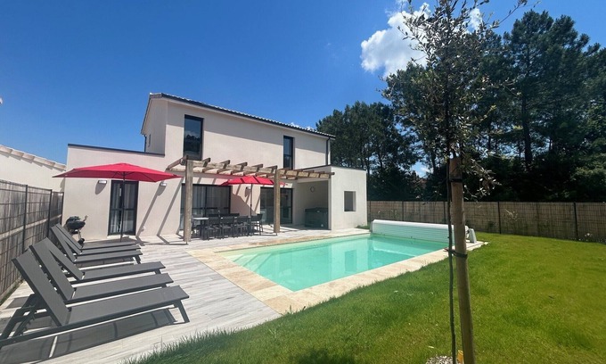 Saint-Augustin Villa | Villa 4 chambres 4 salles de bains avec jardin + jacuzzi, piscine (villa 19)