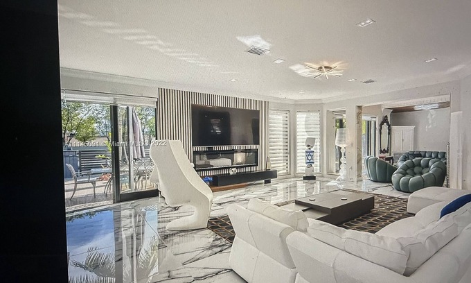 Eastern Shores Other | villa 5 minutes away from beach
