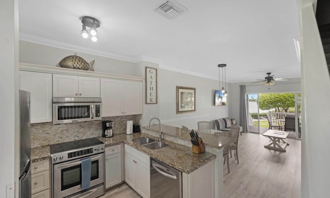 Marathon House | Villa 5103 on Duck Key Boat Slip Available - 2BD 2.5BA