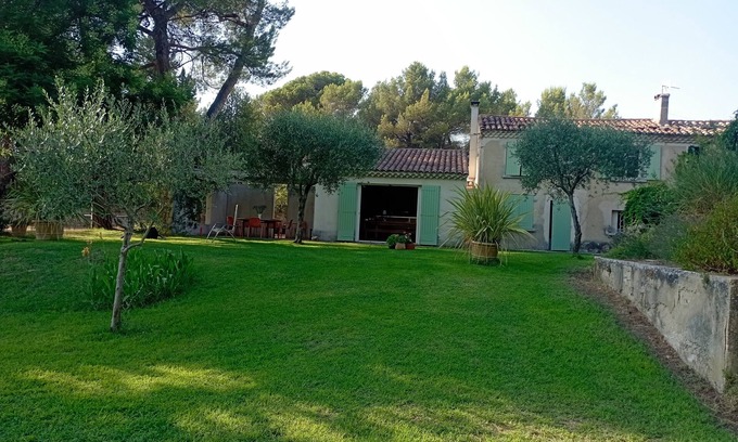 Carpentras Villa | Villa 6 pers in a quiet area, large enclosed garden, nice private secured swimming pool 9m/5m