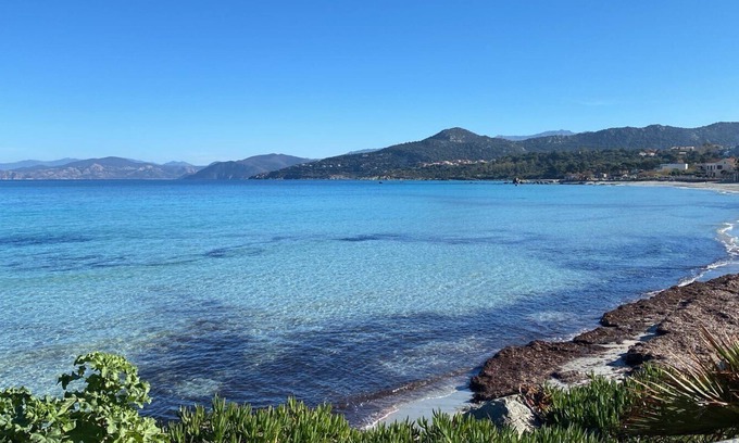 Belgodere Villa | Villa 6 Personnes Avec Jacuzzi Pour des Vacances de Rêves à 3 min de la Plage