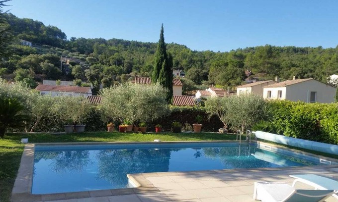 Cabasse House | VILLA 6 PERSONS WITH SWIMMING POOL between Sea and Land