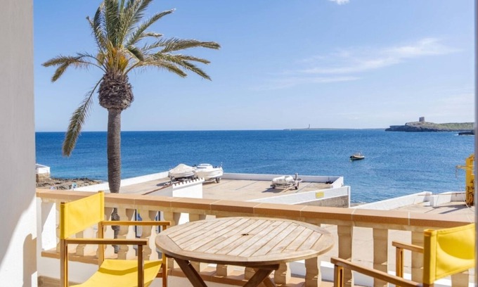 S'Algar Apartment | Villa Abril is a townhouse on S'Algar Sea front