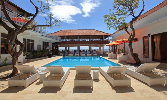 Tukad Mungga House | Villa Agung Beach Inn