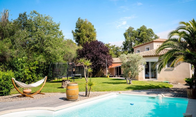 Beziers Villa | Villa Andria, Provençal villa with Pool.