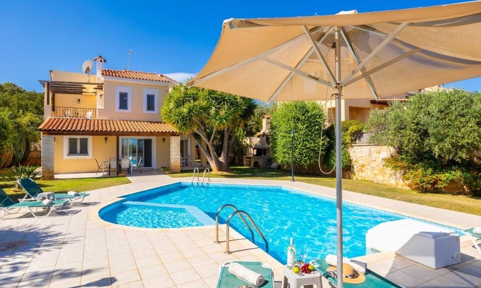 Gerani Villa | Villa Anemoni - Three Bedroom Villa, Sleeps 6
