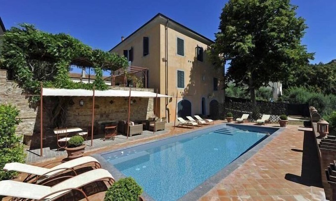 Fabbrica House | Villa Angelica Factory Peccioli