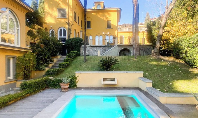 Gardone Riviera House | VILLA ANITA LAKE VIEW