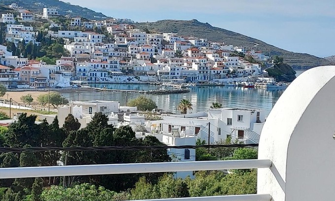 Mpatsi Apartment | Villa Arni Andros - Βίλα ΑΡΝΗ