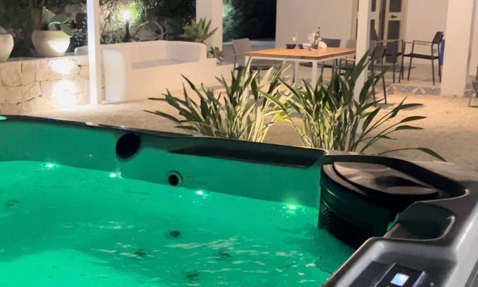 Pachino House | Villa Aroi, your vacation home just a stone's throw from the sea!