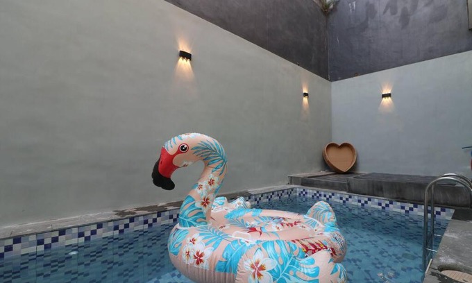 Oro Oro Ombo Villa | Villa Ashiya with Private Pool Balcony and Karaoke