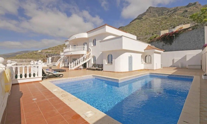 Costa Adeje Villa | Villa Athena with private heated pool and sea