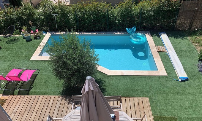 Fuveau Villa | Villa au Calme, 6 Personnes Avec Piscine