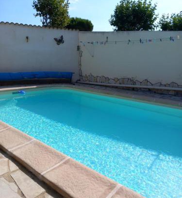 La Celle-sous-Gouzon Villa | Villa avec piscine proche mer