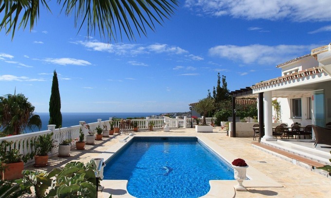Mijas Villa | Villa Azalea - Exclusive villa with unique mediterranean view