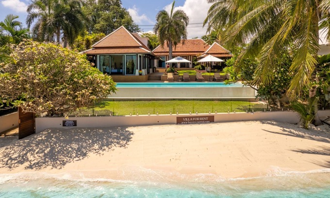 Bophut Villa | Villa Bacaya l Beachfront 3BR Luxury Villa