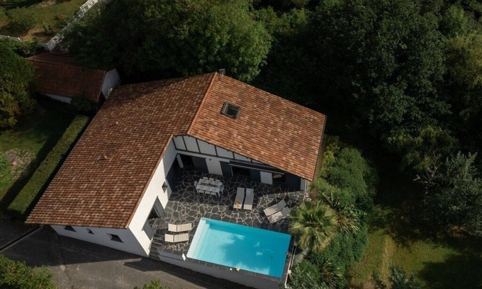 Guethary House | 🤩 VILLA BEHERENA 16pers. swimming pool, terrace, garden, ocean at 600m.